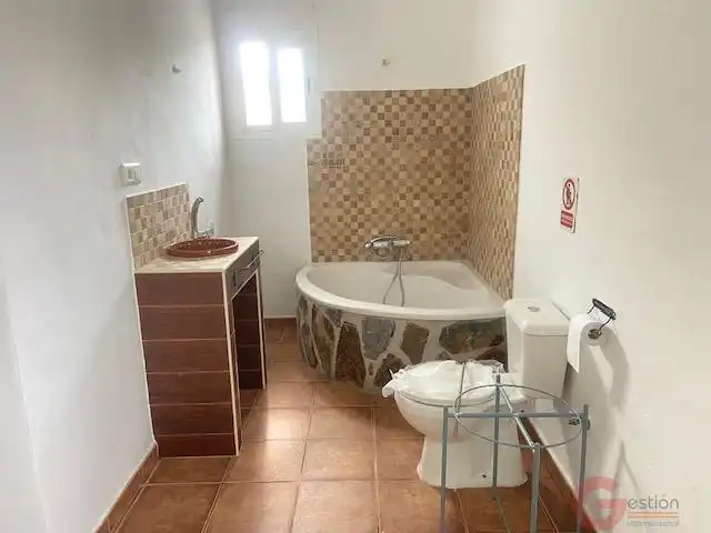 Casa rústica amb piscina en venda a Cútar, imagen 10