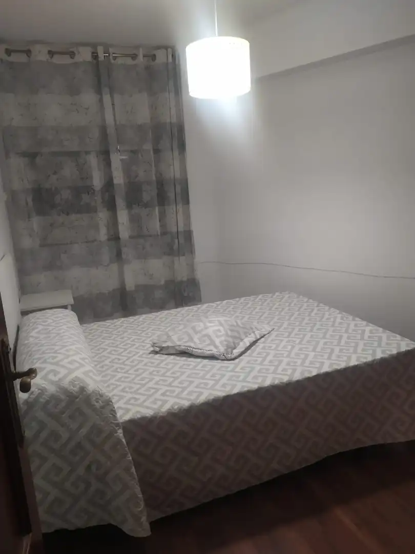 Habitación de Piso de alquiler en Ferrol con Amueblado