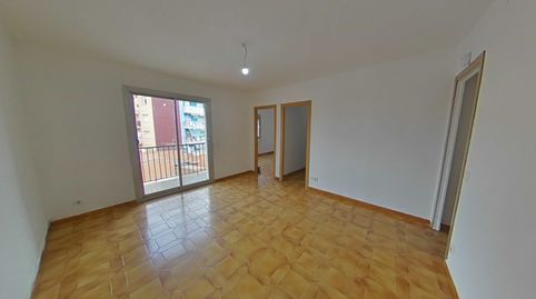 Foto 5 de Piso en venta en C/ Rellotge , Fondo, Santa Coloma de Gramenet