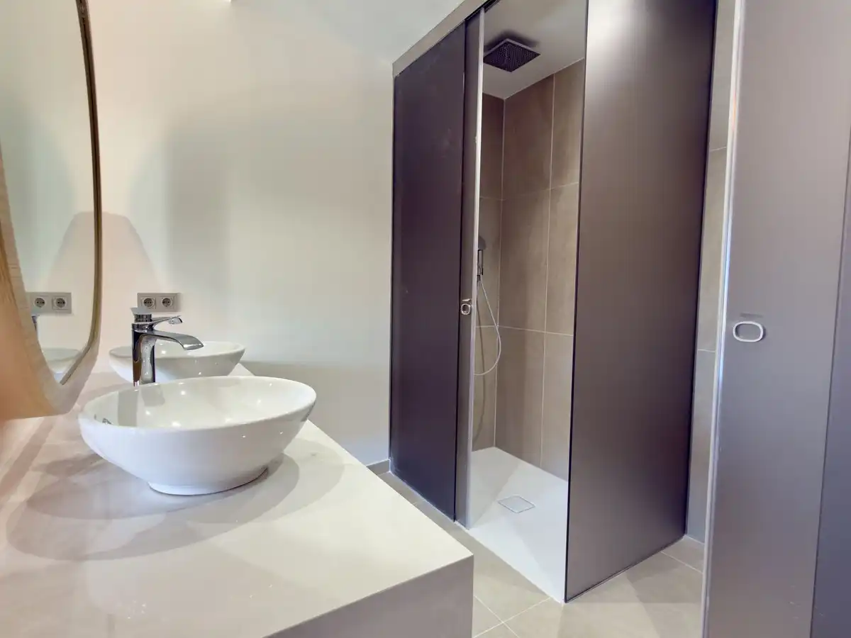 Baño de Planta baja en venta en Fuengirola con Aire acondicionado, Calefacción y Terraza