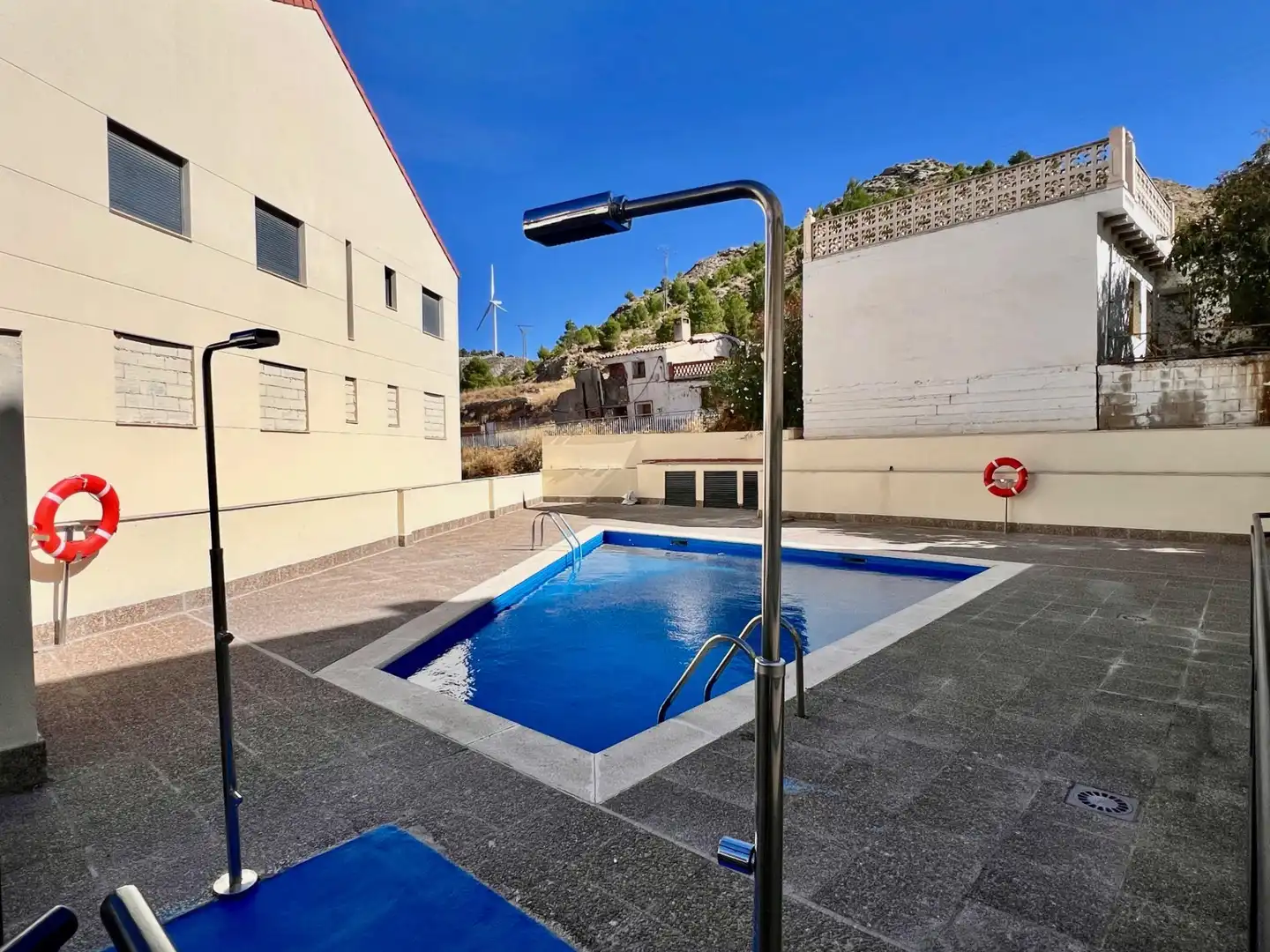 Swimming pool of Flat for sale in Cadrete, Zaragoza