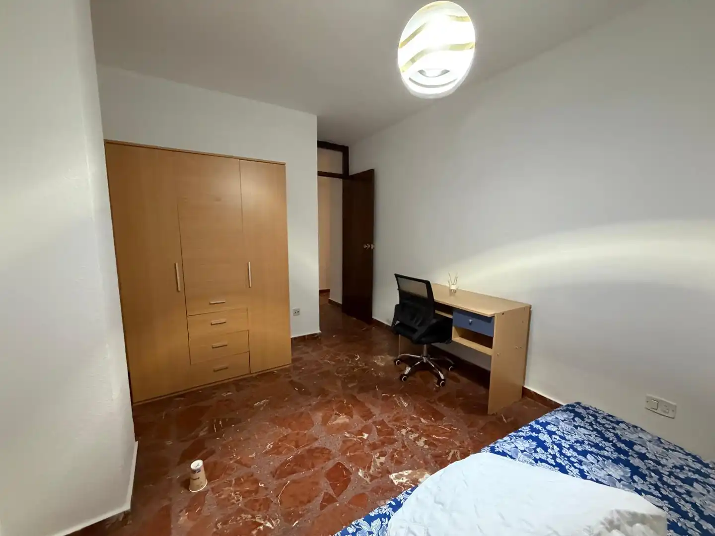 Habitación de Piso para compartir en Jaén con Aire acondicionado, Calefacción y Amueblado