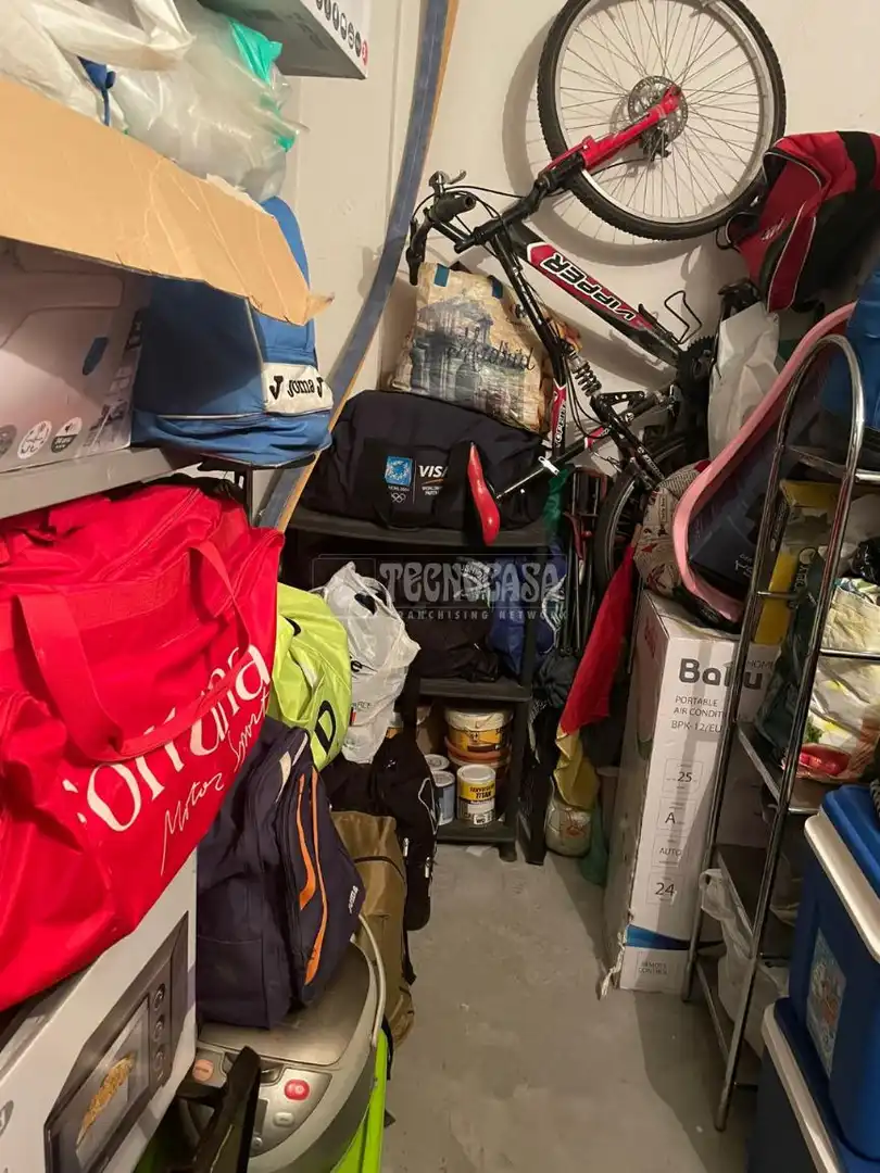 Piso en venta en Humanes de Madrid con Calefacción, Trastero y Balcón