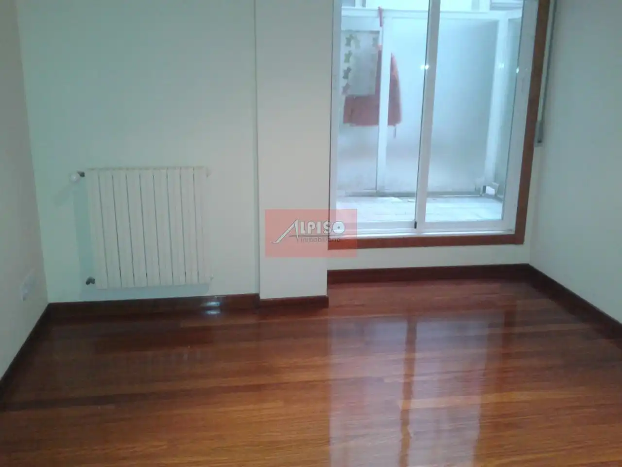 Bedroom of Apartments for rent in Ourense Capital   with Heating, Parquet flooring and Terrace