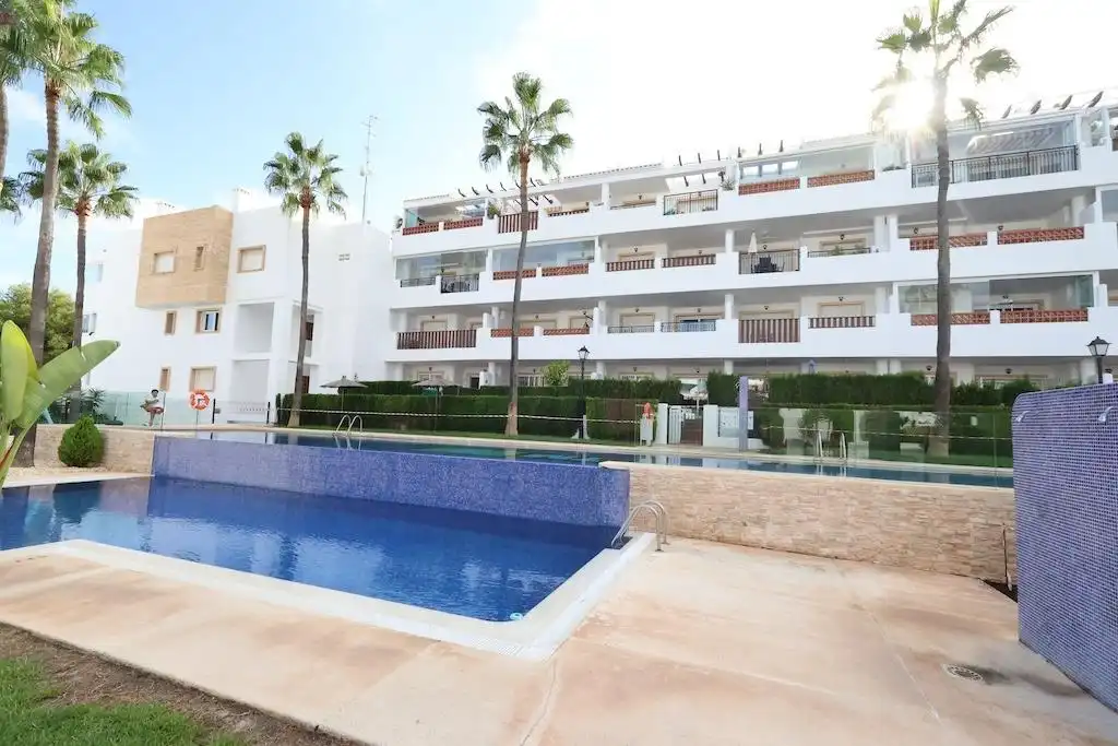 Apartamento con piscina en venta en Orihuela Costa, imagen 26