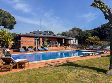 Casa con piscina in vendita a Barcelona s/n
