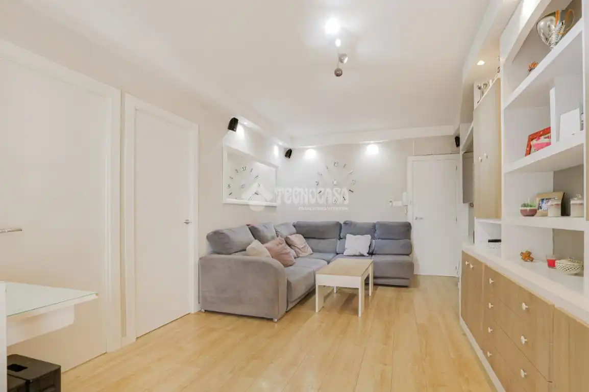 Sala de estar de Piso en venta en Ripollet con Aire acondicionado, Calefacción y Balcón