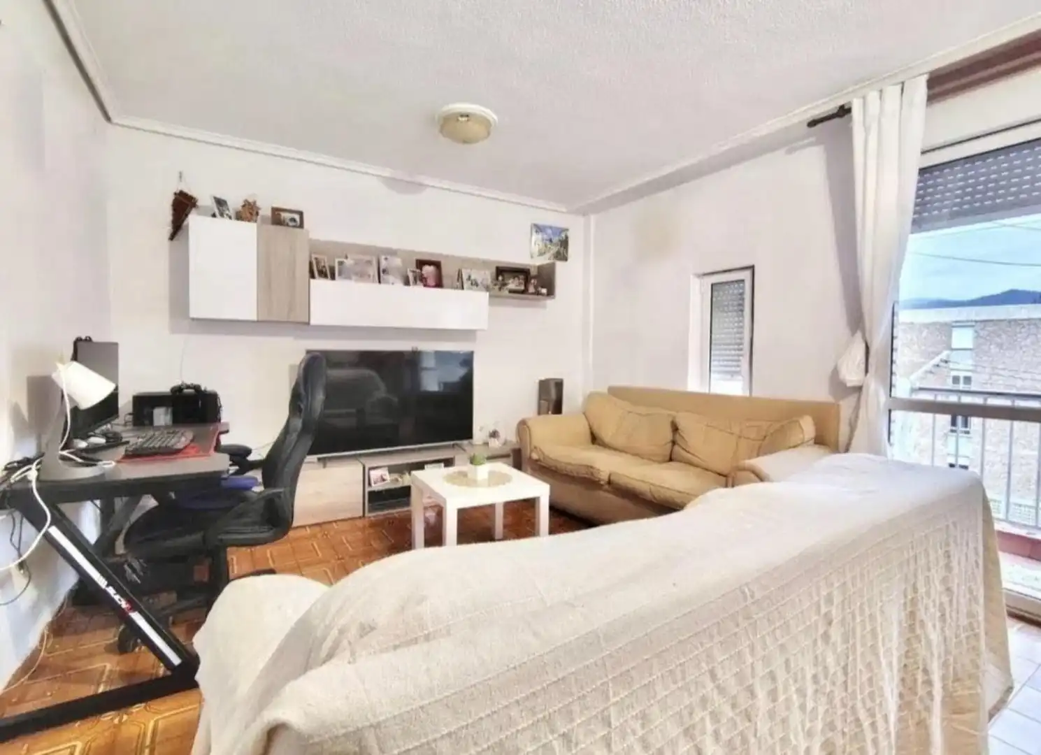 Sala de estar de Piso en venta en Torrelavega 