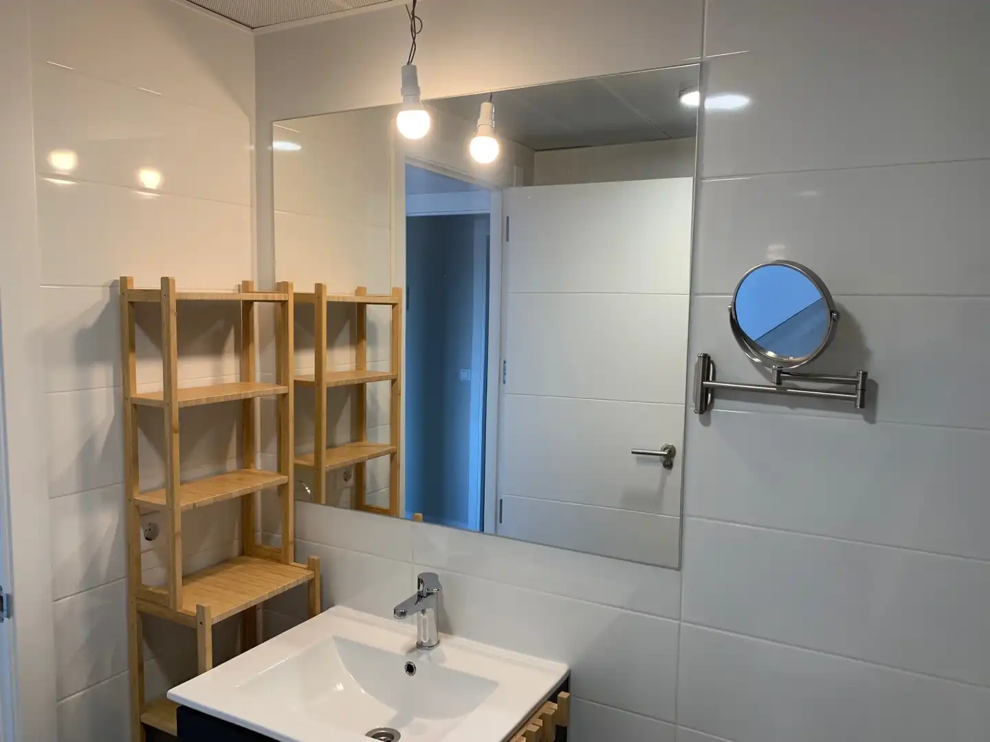 Bathroom of Flat for rent in Madrid  with Air Conditioner, Heating and Terrace