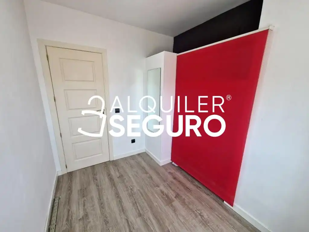Pis de lloguer a Daoiz, Centro