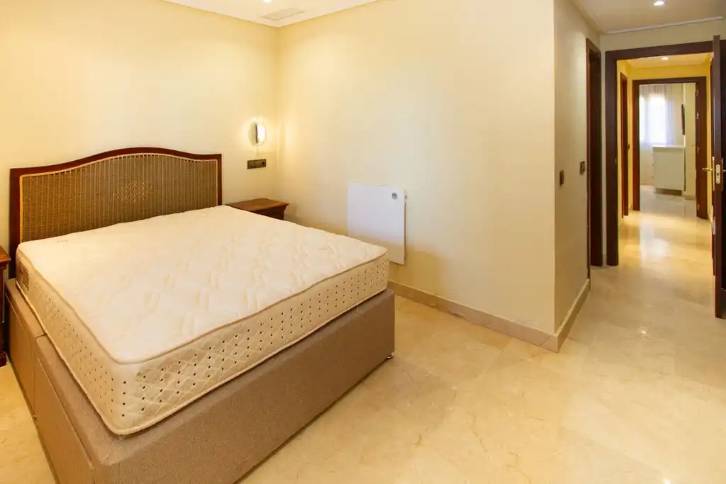 Bajo con piscina en venta en La Mairena, imagen 9