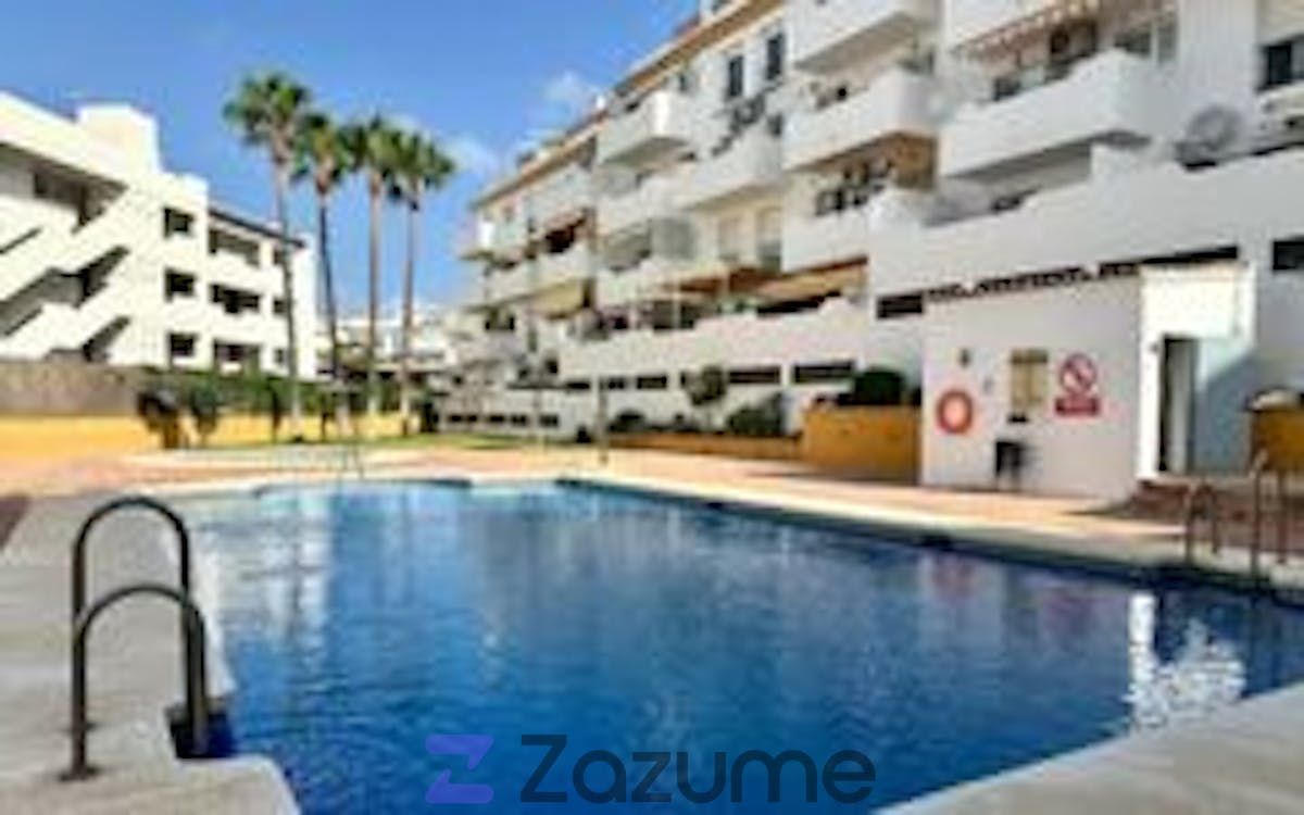 Swimming pool of Flat to rent in Manilva  with Air Conditioner, Private garden and Terrace
