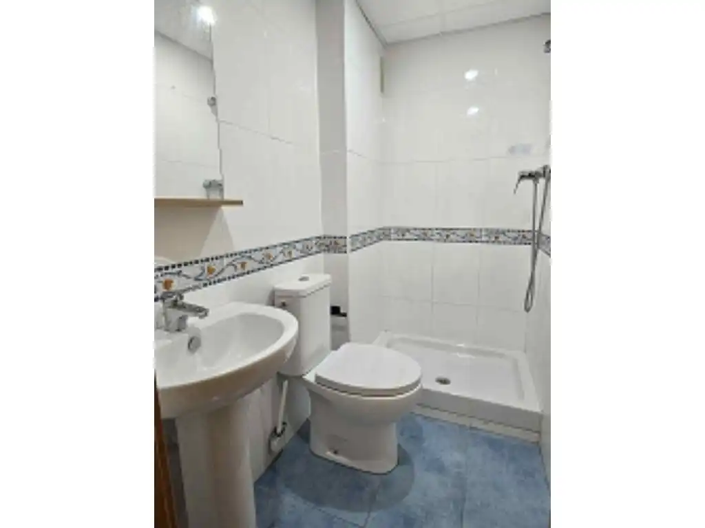 Bathroom of Flat for rent in Alcaucín  with Air Conditioner, Terrace and Swimming Pool