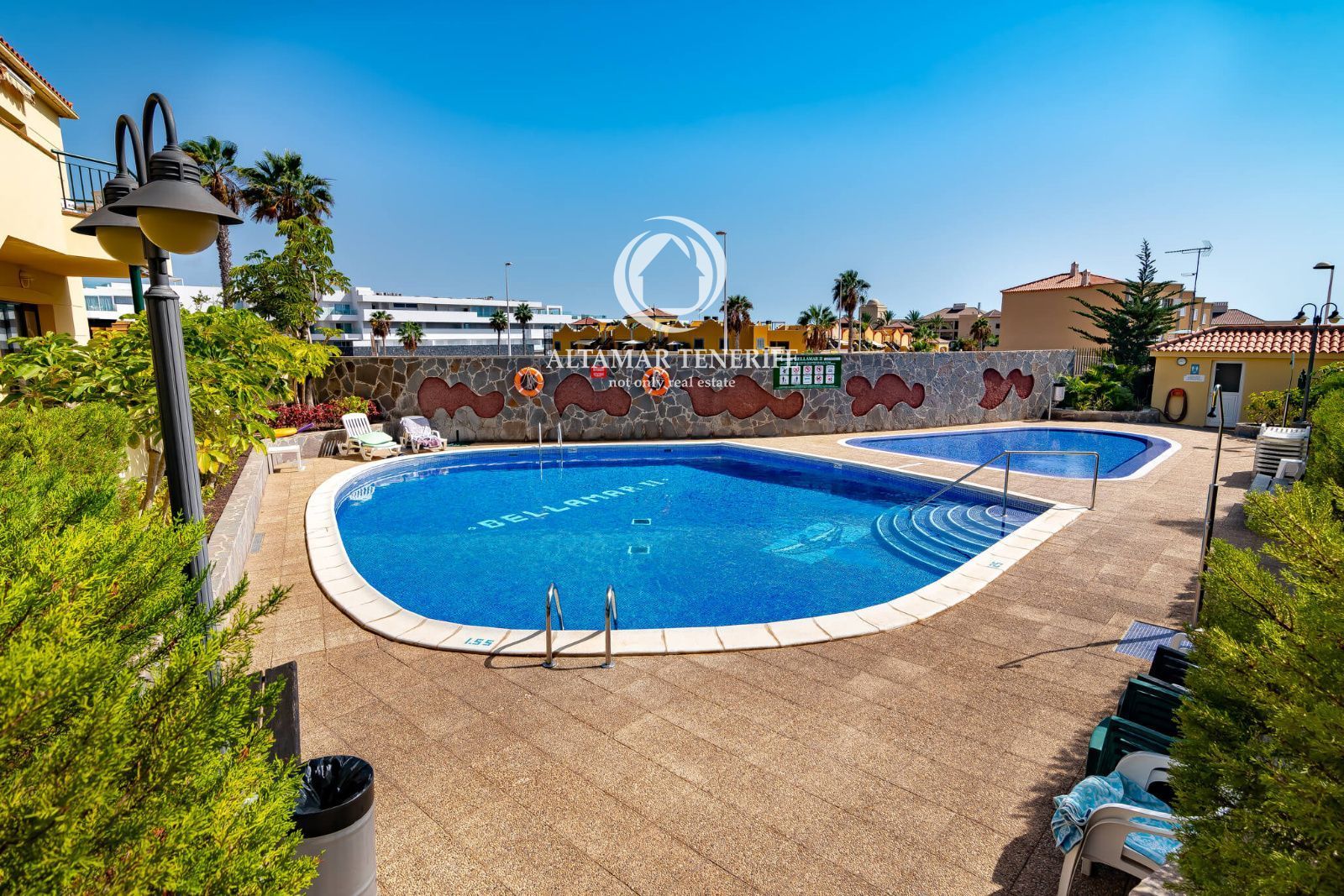 Exterior view of Apartment to rent in Adeje  with Air Conditioner, Terrace and Swimming Pool