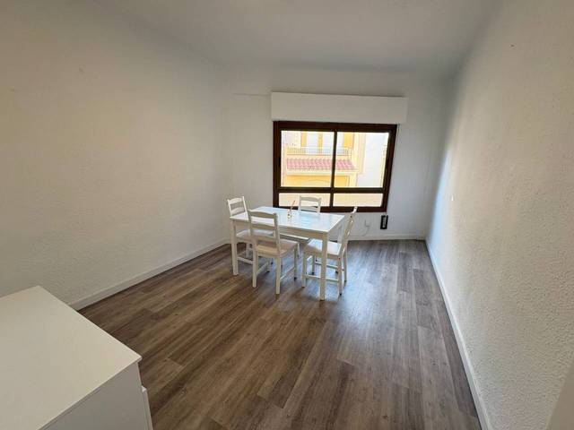 Apartamento en Venta en Calle San Francisco en Hospital - Plaza del Real