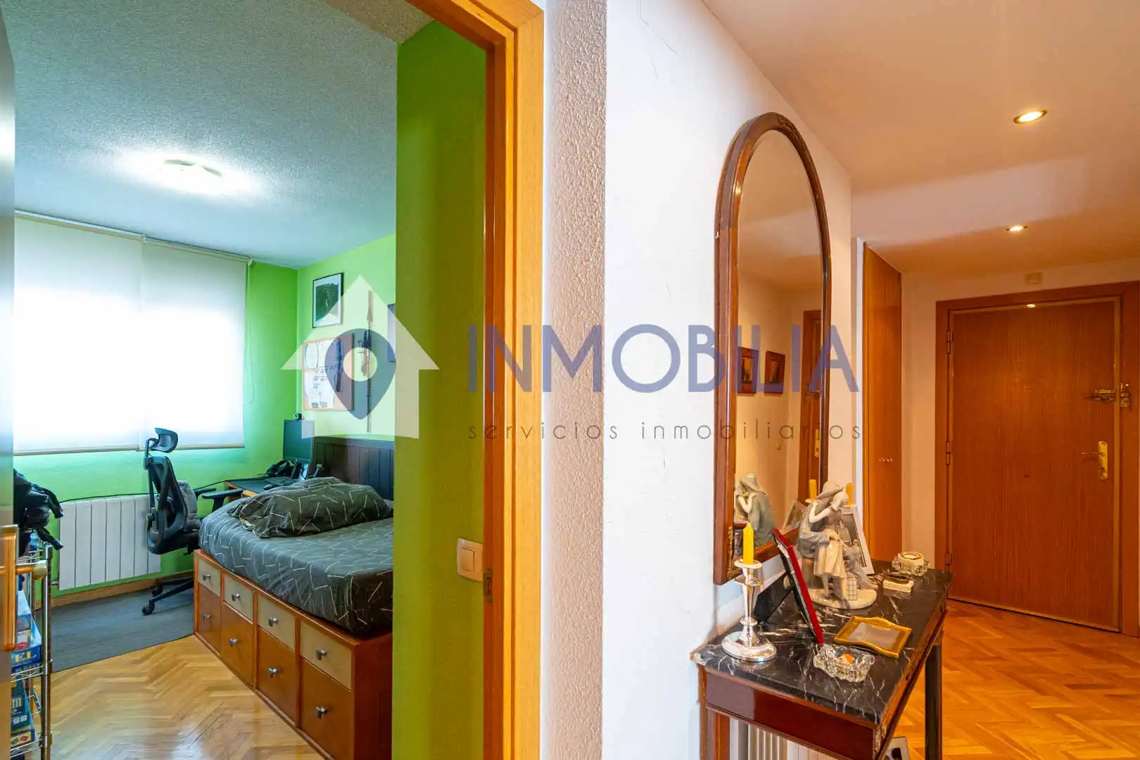 Flat for sale in Madrid  with Air Conditioner, Heating and Storage room