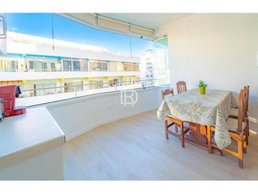 Estudio con ascensor en alquiler en Avenida Familia Betancourt y Molina 25
