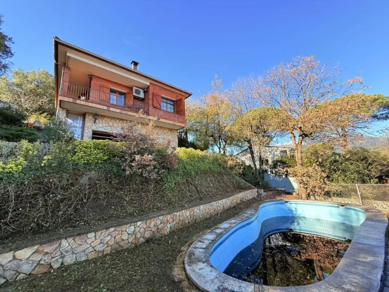 Vista exterior de Casa o chalet en venta en Riells i Viabrea con Aire acondicionado, Calefacción y Jardín privado