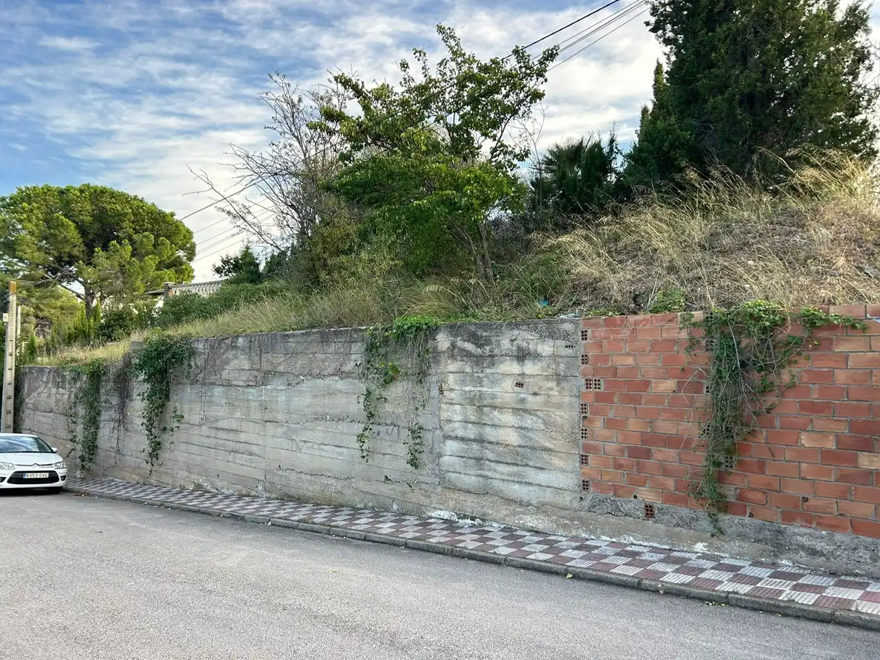 Terreno residencial en venta en Can Rial