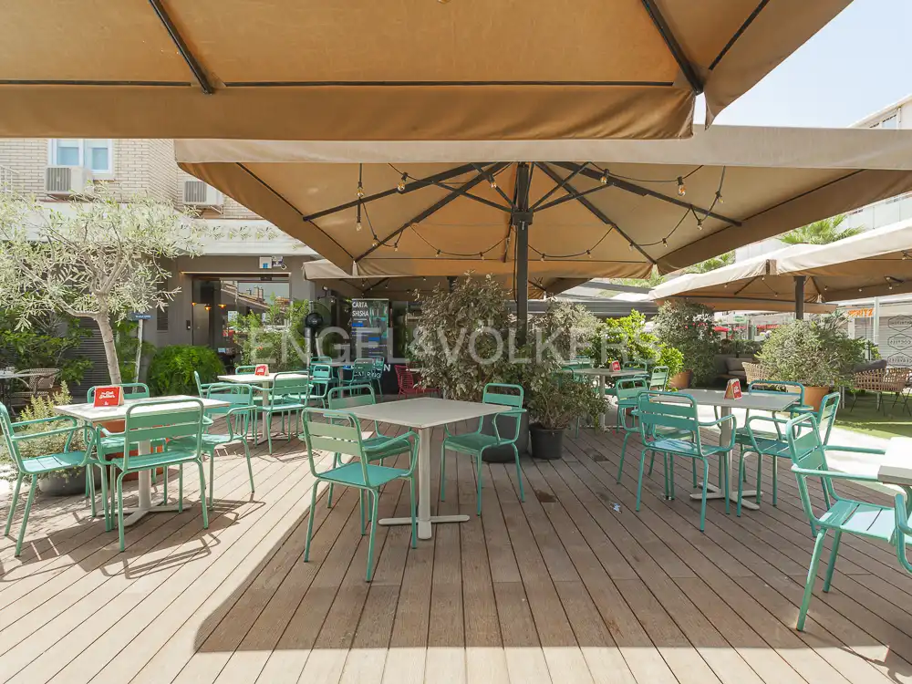 Terrassa de Local en venda en Castelldefels