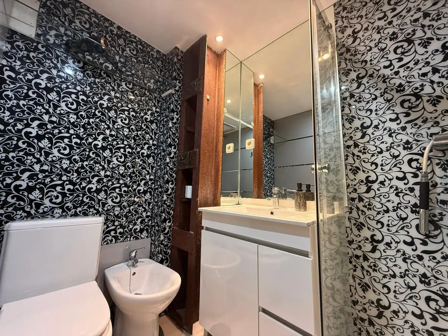 Study for rent in Madrid, Madrid