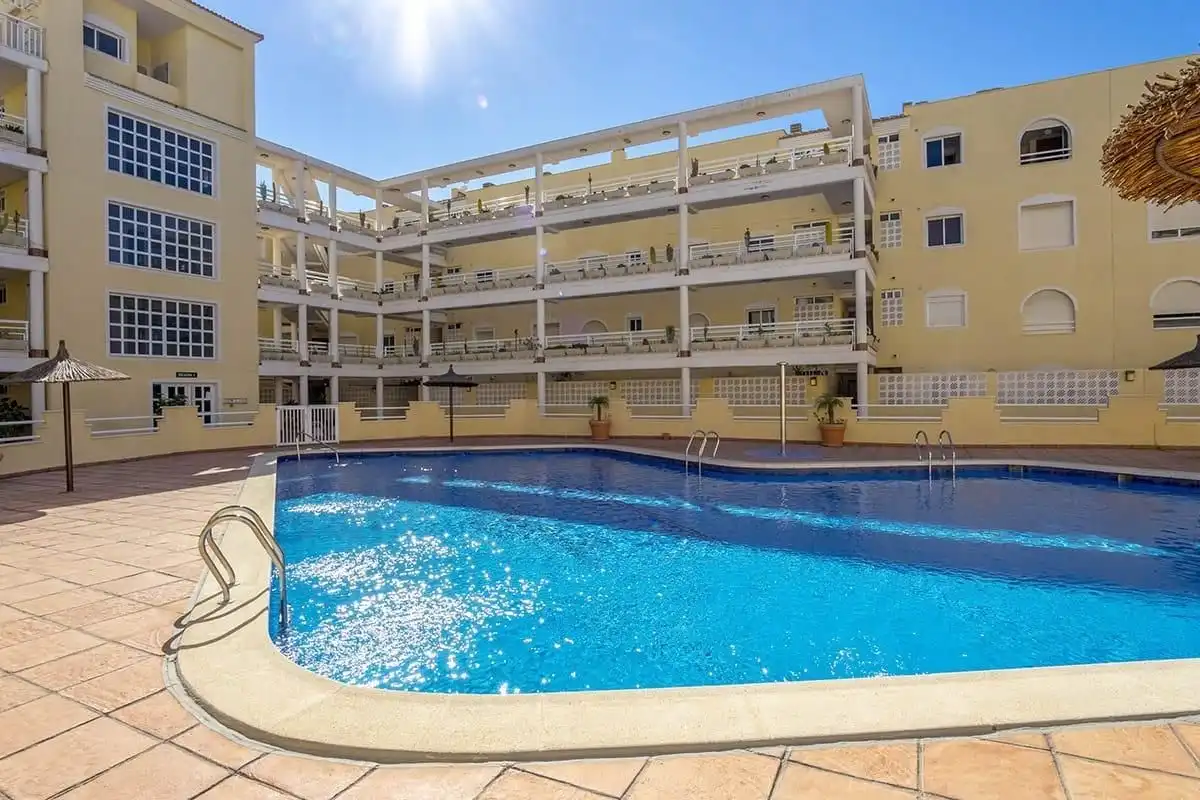 Schwimmbecken von Maisonette zum Verkauf in Orihuela mit Klimaanlage, Privatgarten und Terrasse