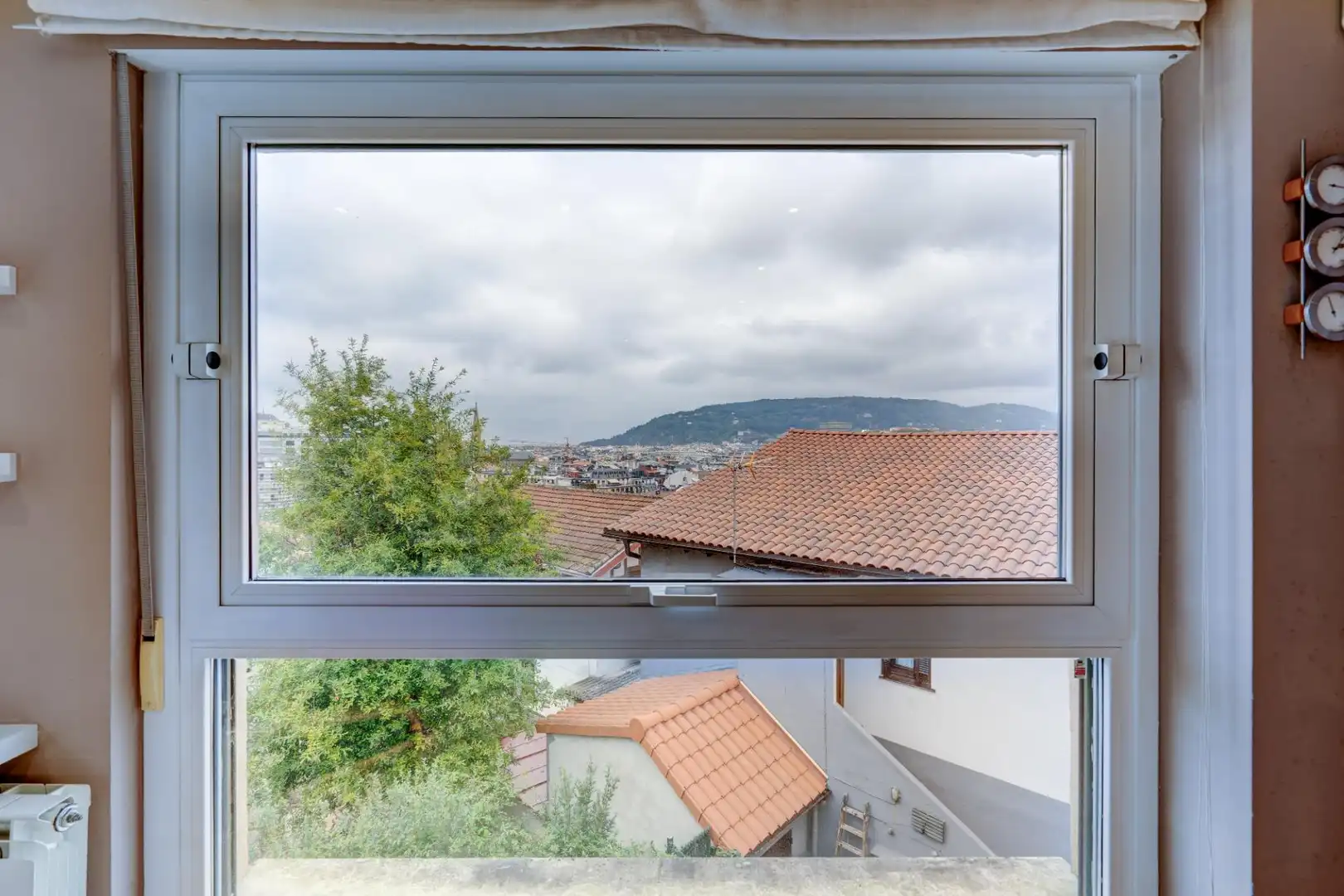 Terraza de Piso en venta en Donostia - San Sebastián  con Calefacción, Trastero y Amueblado