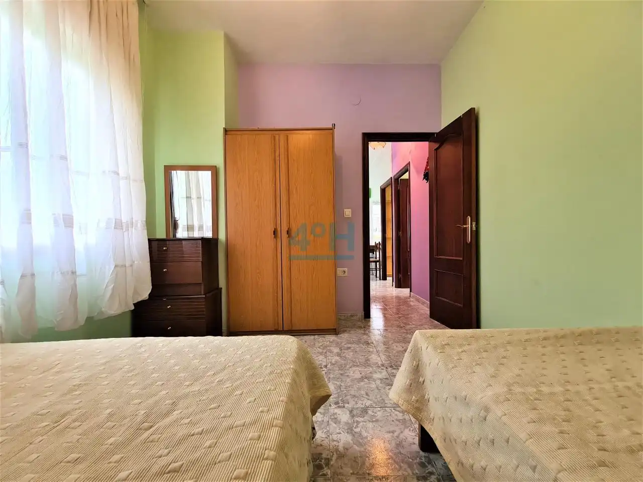 Dormitori de Casa o xalet en venda en Ourense Capital  amb Jardí privat i Traster