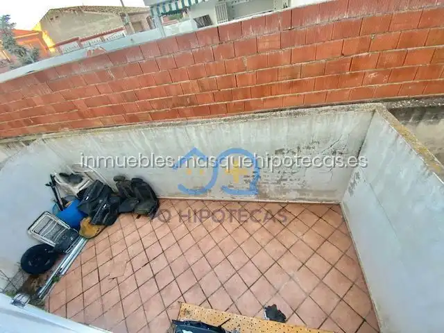 Vista exterior de Casa adosada en venta en Añover de Tajo con Aire acondicionado, Calefacción y Jardín privado