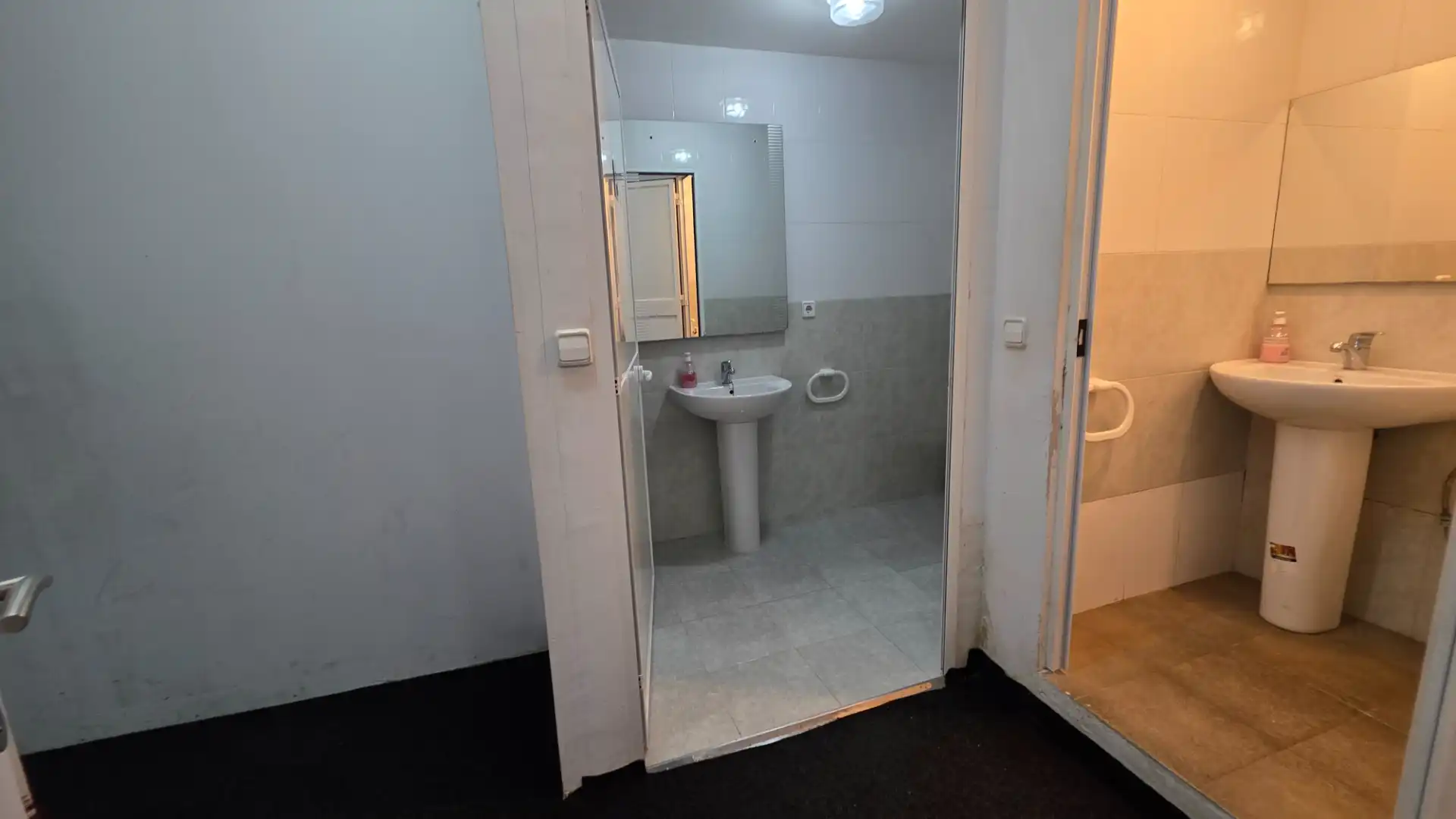 Bany de Local en venda en Valencia