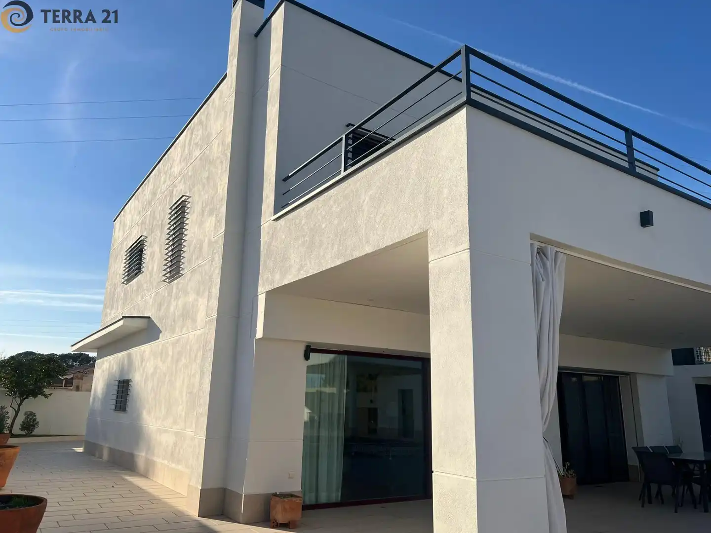 Exterior view of Houses for sale in Jaén  with Air Conditioner, Private garden and Swimming Pool
