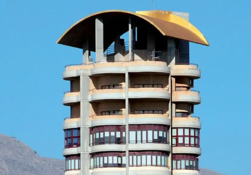 Vista exterior de Àtic en venda en Benidorm amb Aire condicionat, Traster i Moblat