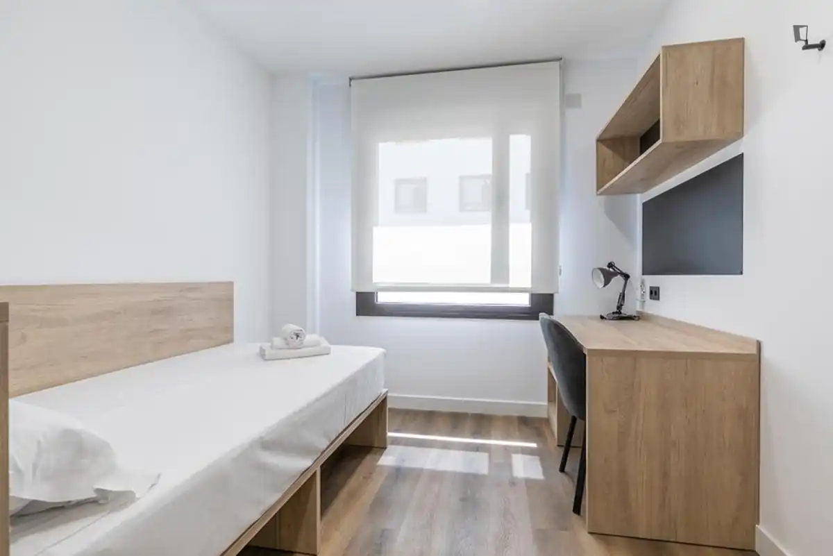 Bedroom of Flat for rent in Madrid  with Furnished