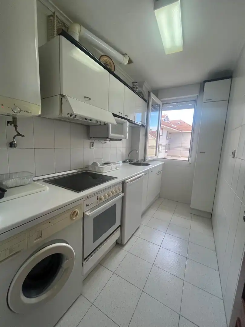 Kitchen of Duplexes for sale in Bárcena de Cicero  with Furnished and Community pool