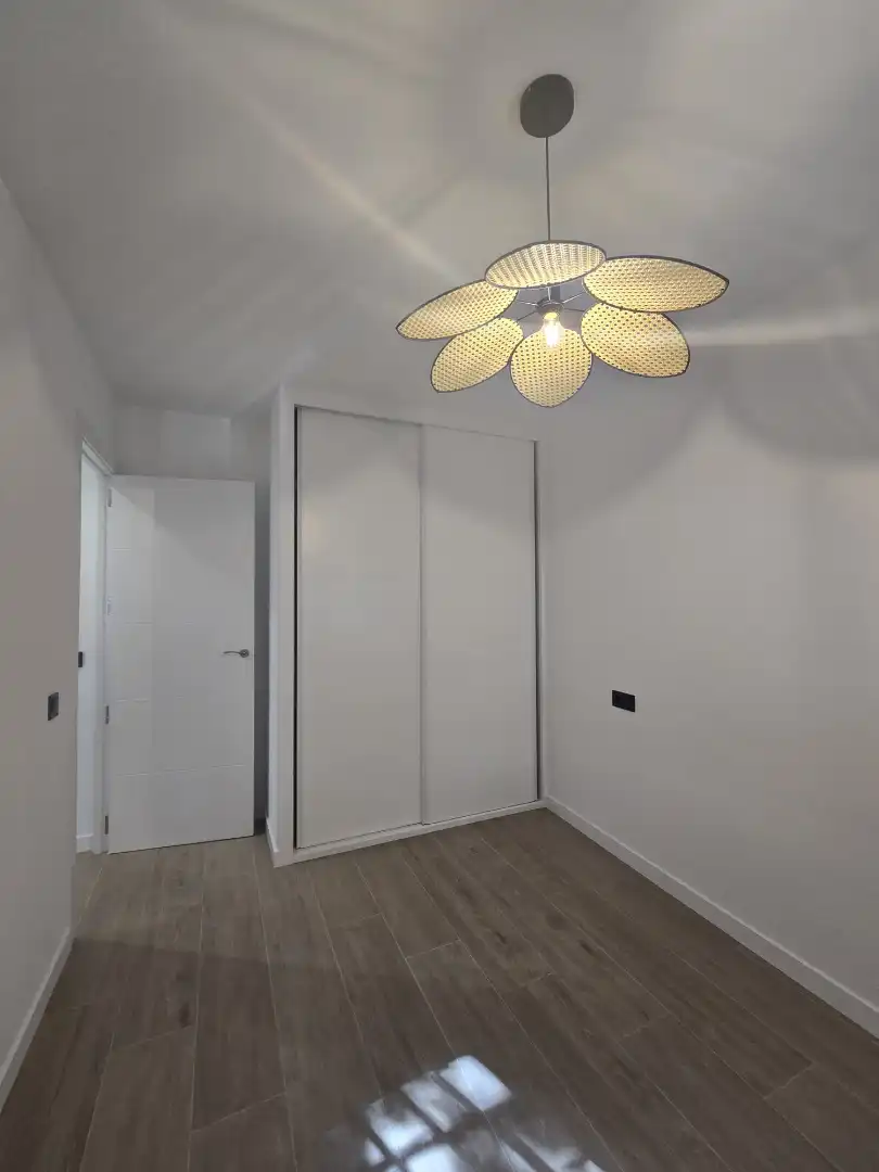 Piso en venta en Calle Escudero, 22, Casco Antiguo