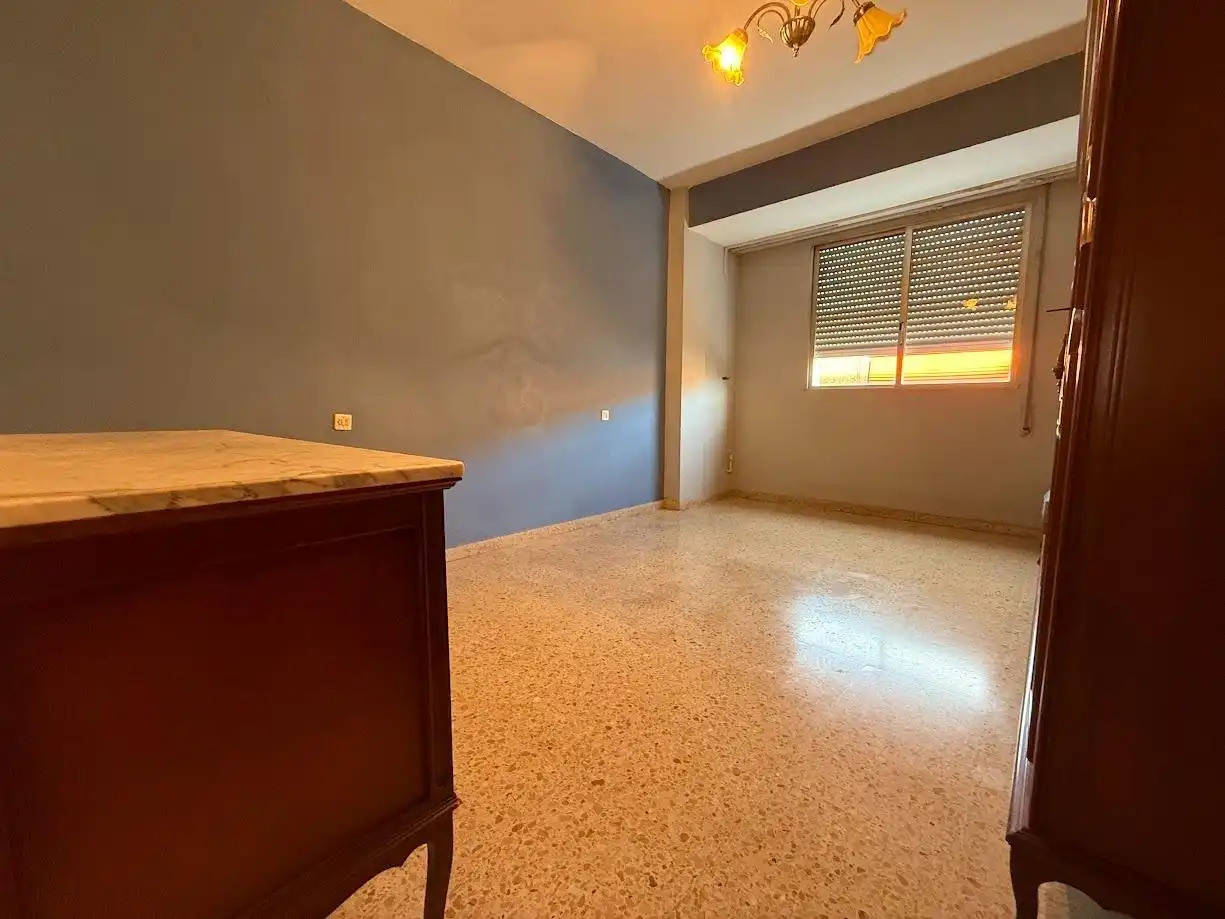 Bedroom of Flat for sale in Cardenal Benlloch