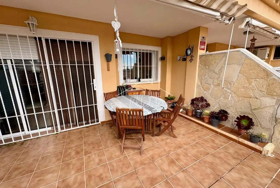 Terraza de Casa adosada en venta en Mont-roig del Camp con Aire acondicionado, Calefacción y Terraza