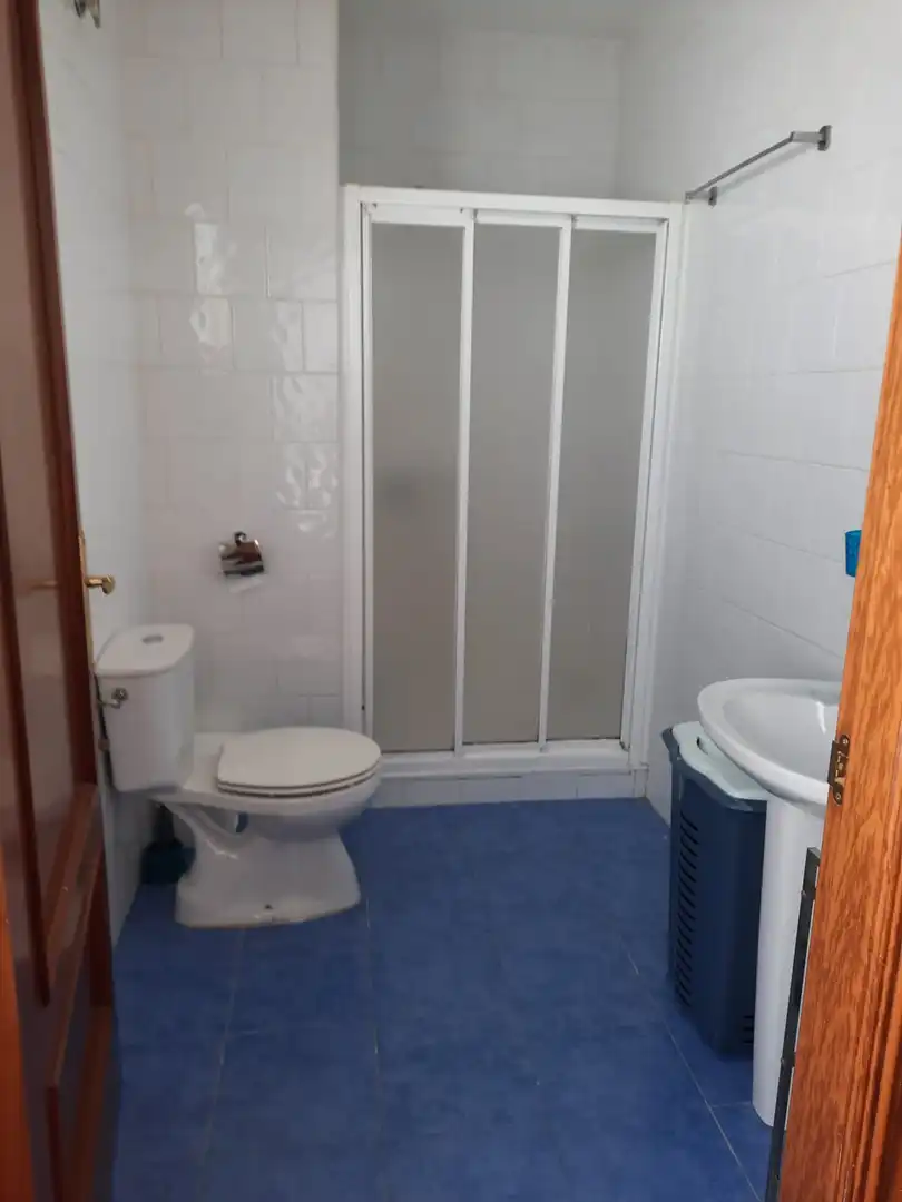 Baño de Apartamento de alquiler en Badajoz con Aire acondicionado y Amueblado