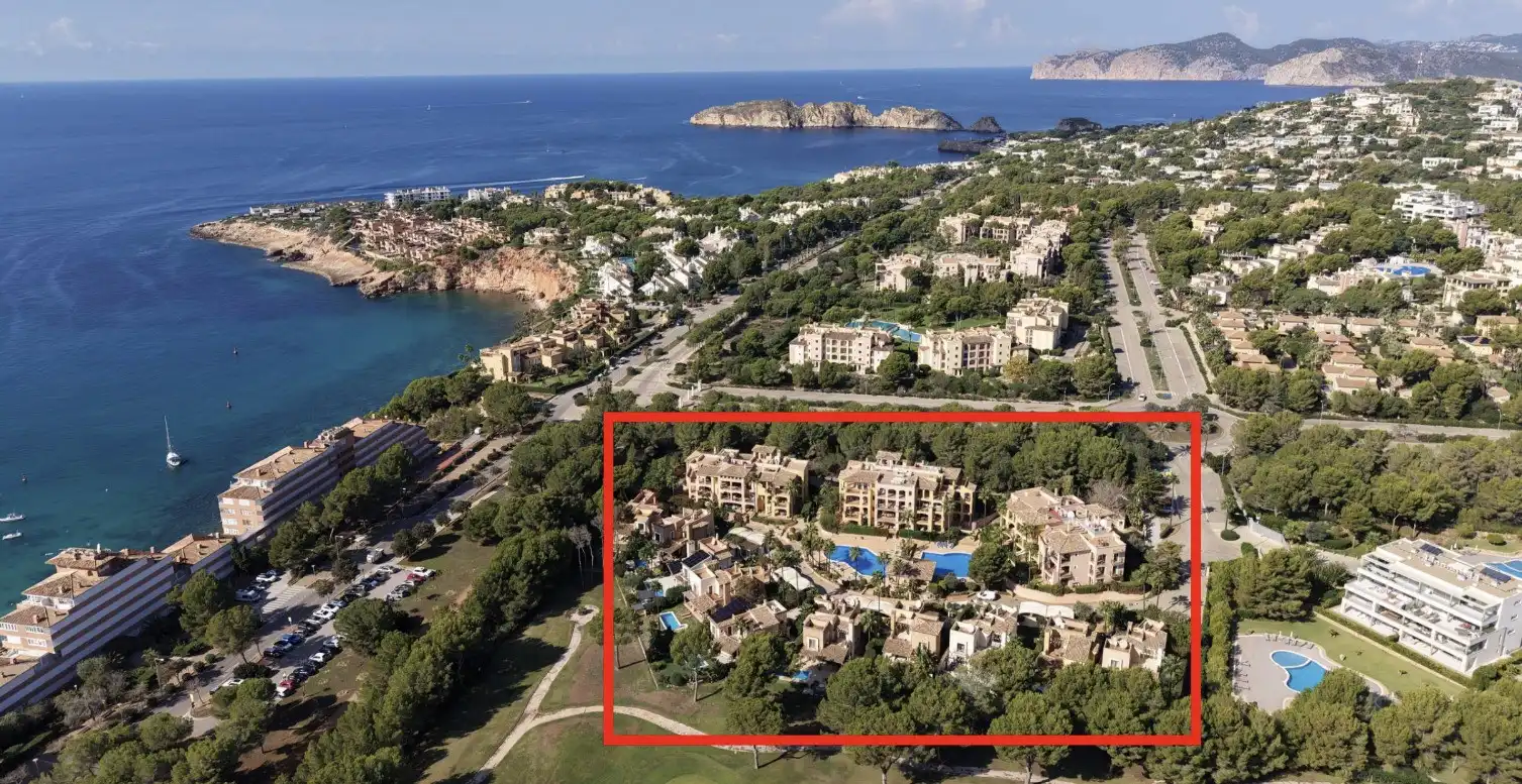 Vista exterior de Apartamento en venta en Calvià con Aire acondicionado, Terraza y Trastero