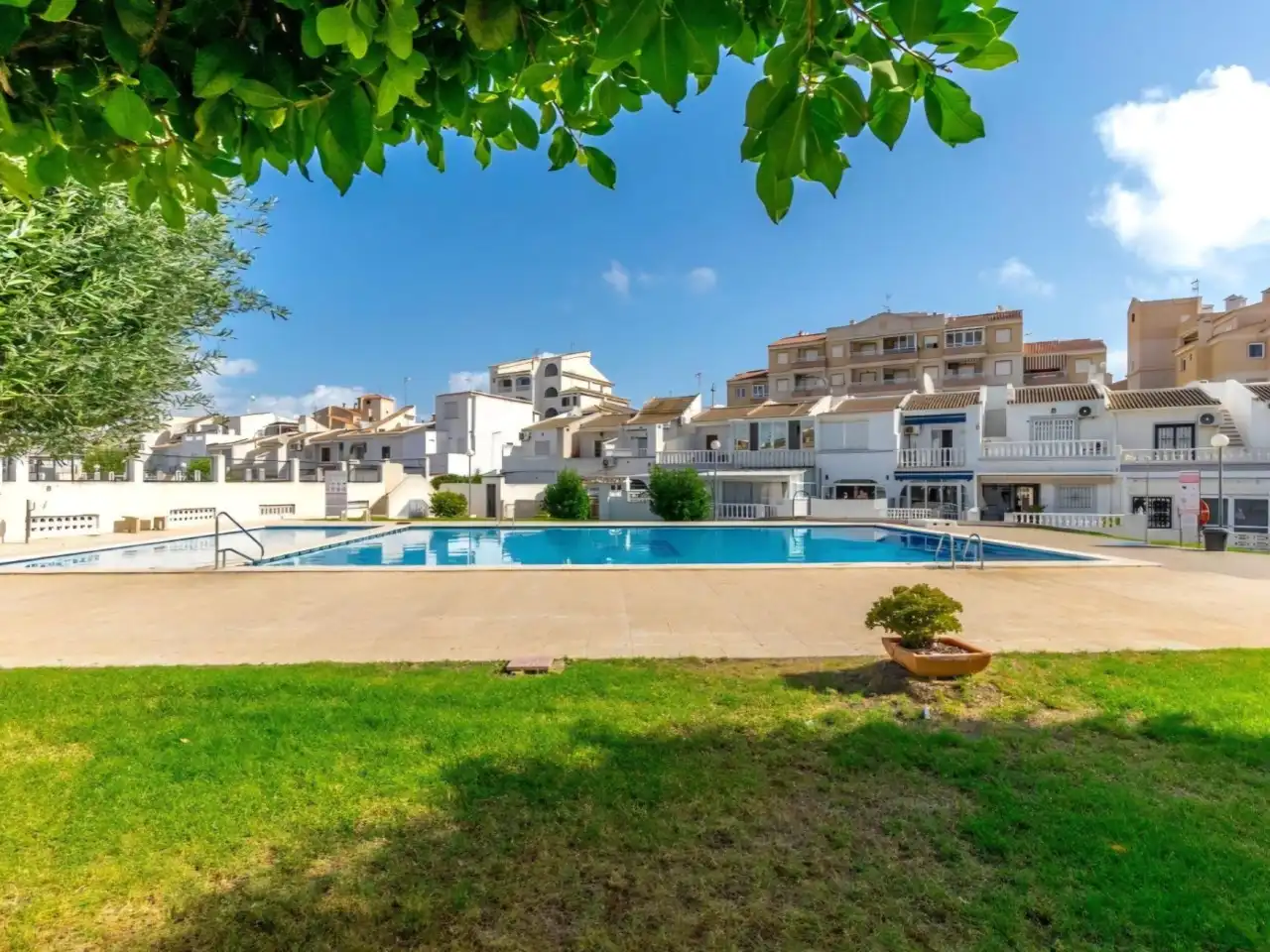 Maison mitoyenne avec terrasse à vendre à Nueva Torrevieja - Aguas Nuevas