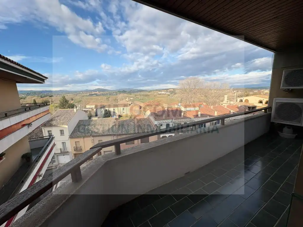 Piso con ascensor en venta en La Bisbal d'Empordà, imagen 17