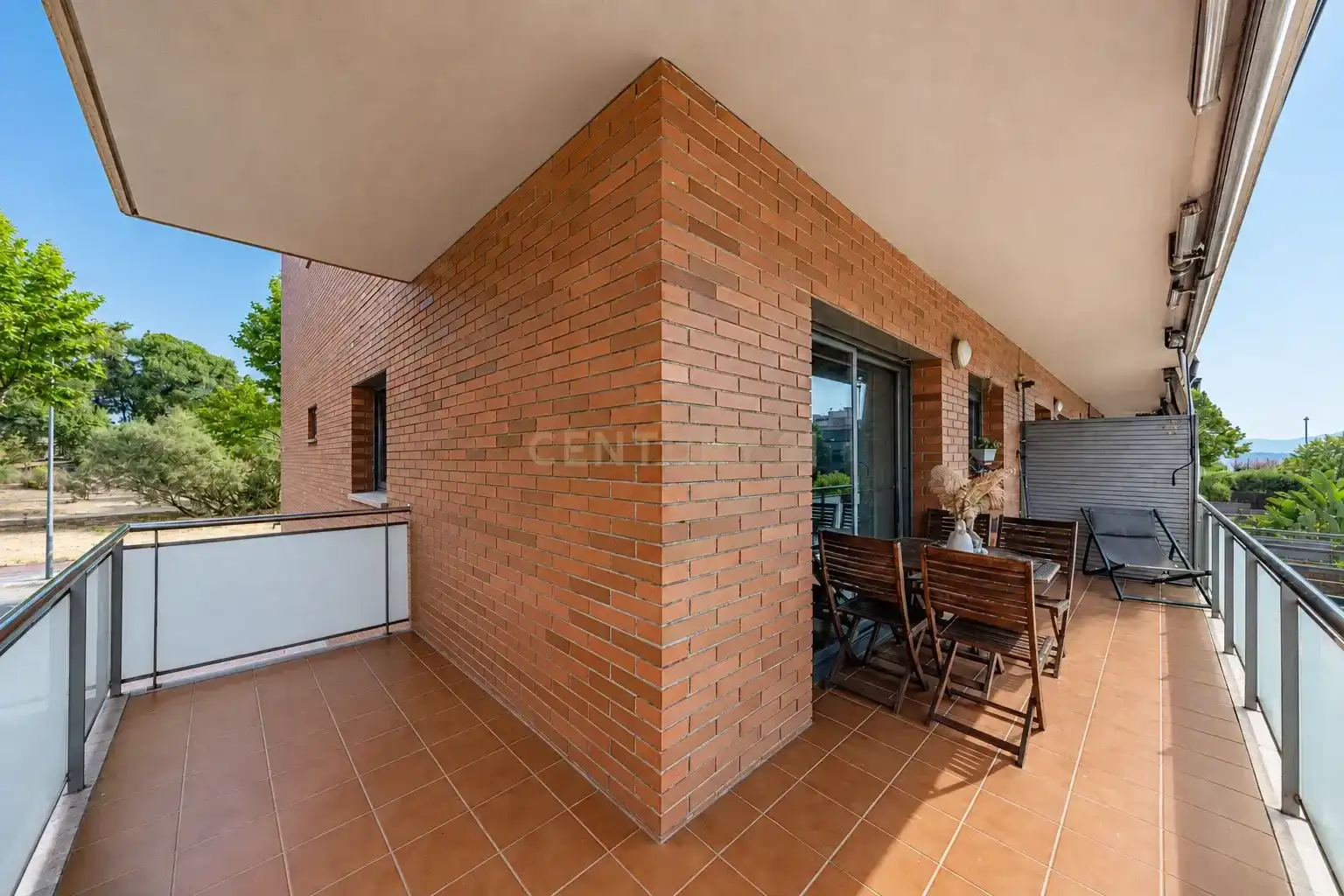 Terrassa de Pis en venda en Parets del Vallès amb Aire condicionat, Traster i Piscina comunitària
