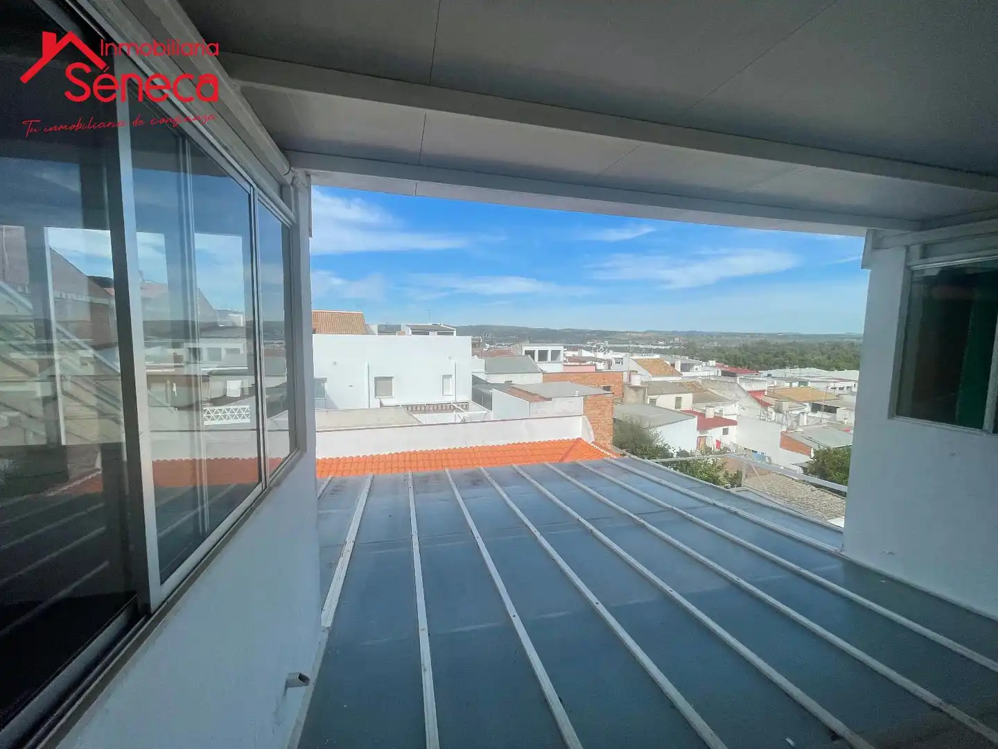 Terrace of Detached homes for sale in El Carpio  with Air Conditioner, Heating and Furnished
