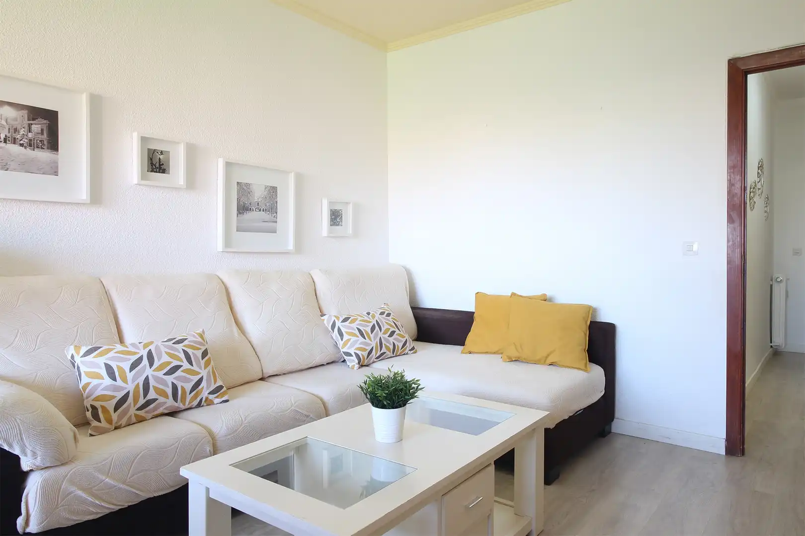 Living room of Flat for sale in Albacete  with Air Conditioner, Heating and Furnished