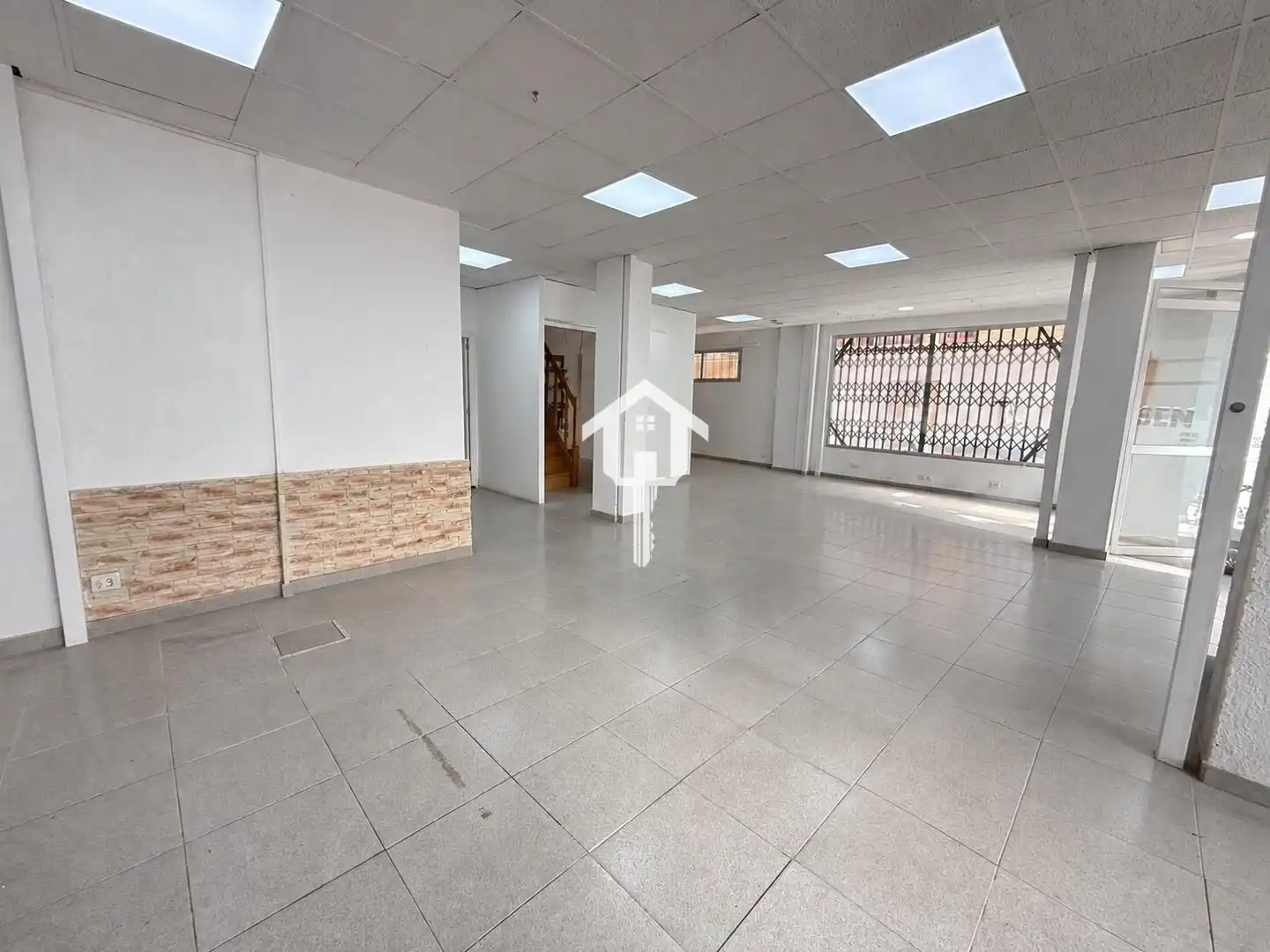 Business premises for sale in Calle MARTIN LUTHER KING, imagen 11