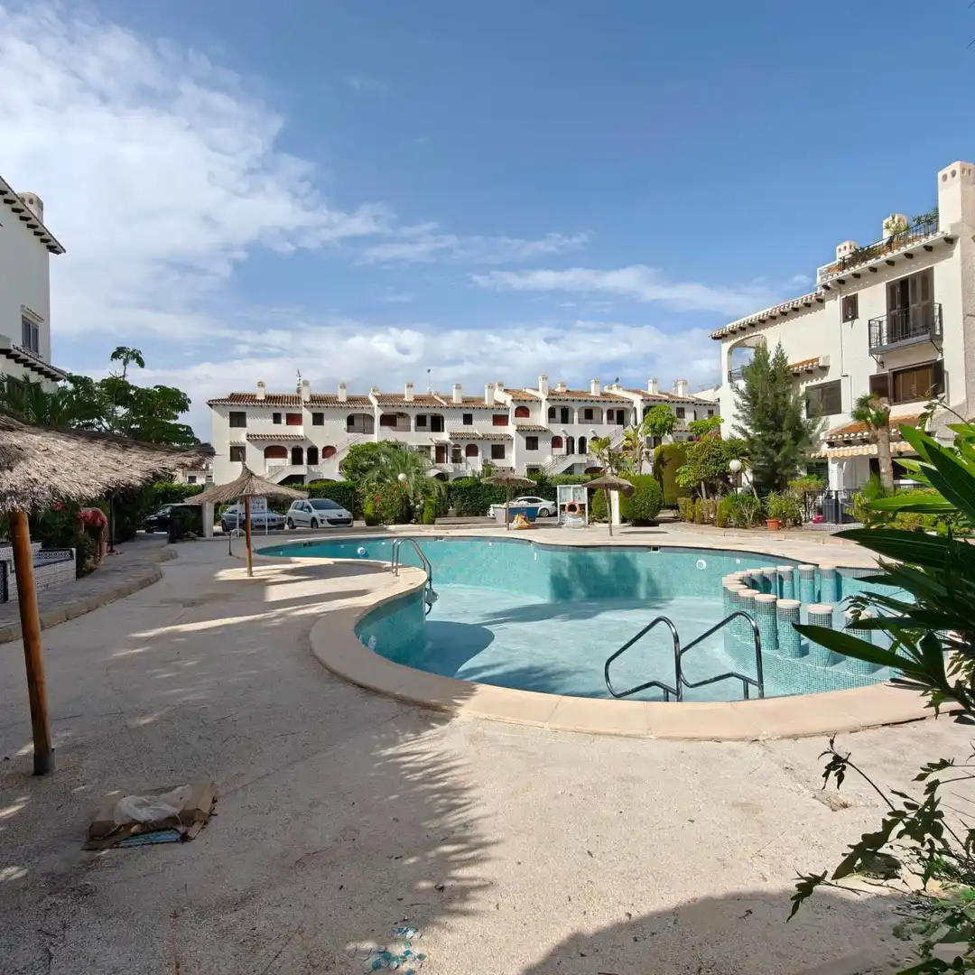 Planta baixa en venda a Cabo Roig