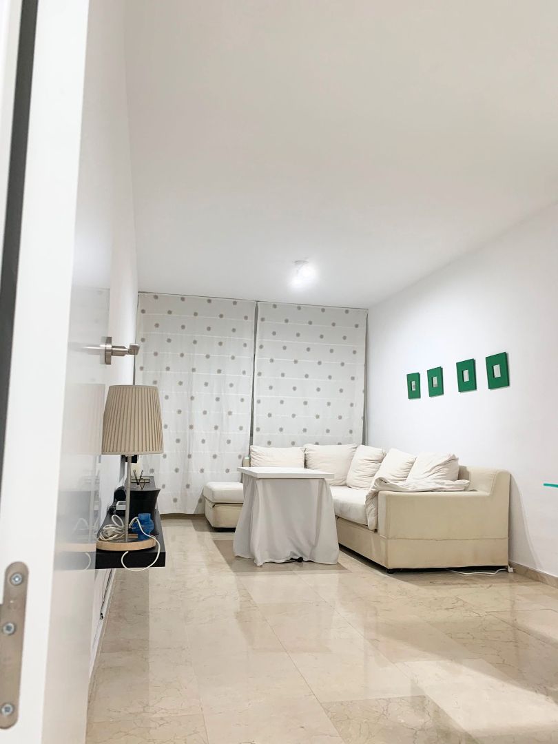 Sala d'estar de Pis de lloguer en  Córdoba Capital amb Aire condicionat, Traster i Moblat