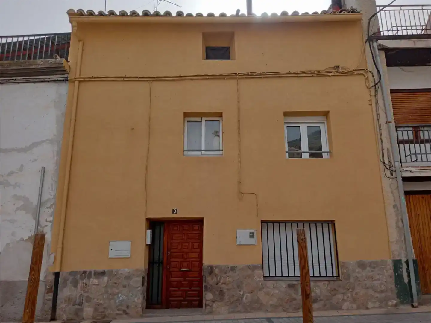 Vista exterior de Casa adosada en venta en Arguedas con Parquet y Trastero