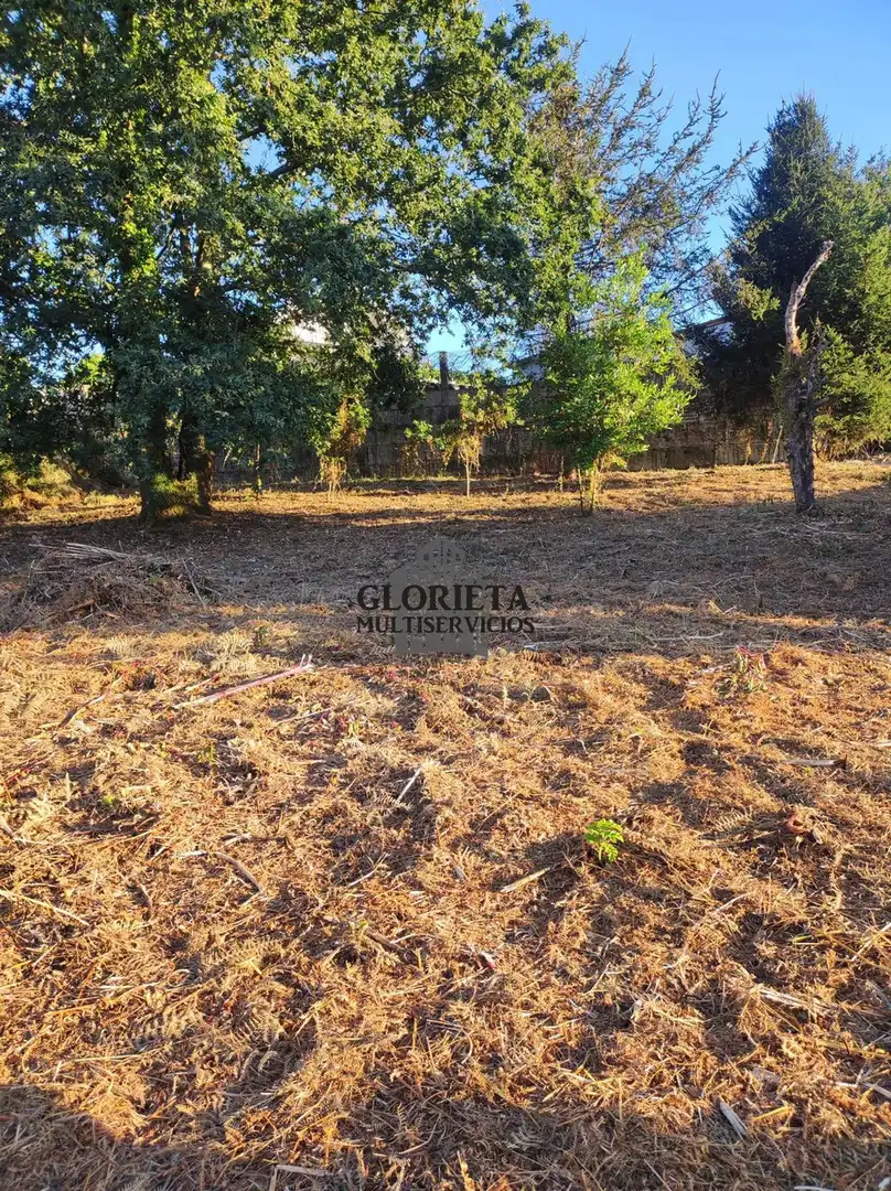Terrain rustique à vendre à Lavadores