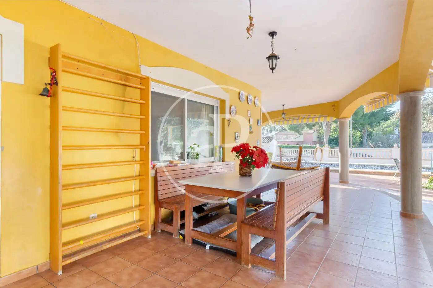 Garden of Houses for sale in Serra  with Air Conditioner, Heating and Private garden